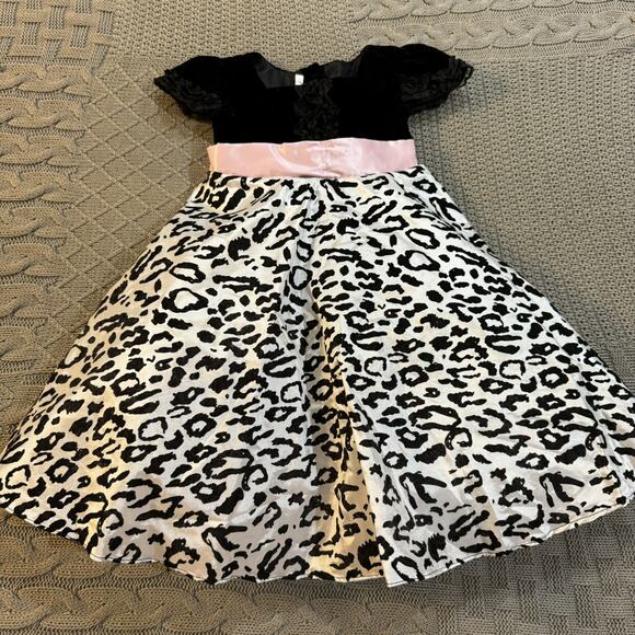 Pretty Me U. S. A. Black & White Leopard Dress ~ 3T - Picture 1 of 9